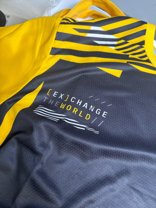 Binance ronaldo t shirt